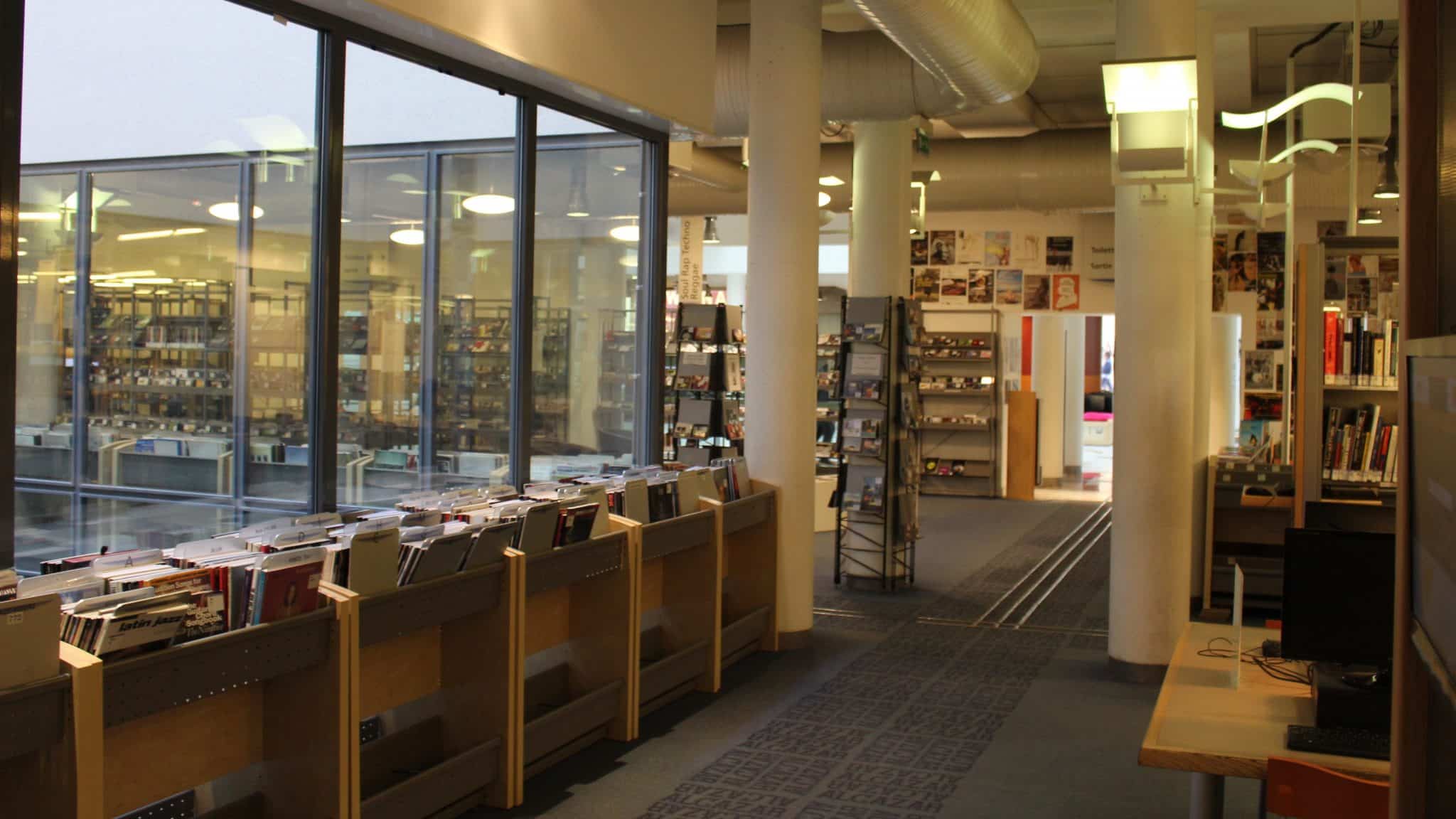 Bibliothèque des cinq-avenues - Culture à Marseille